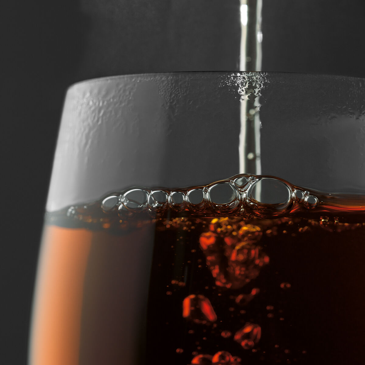 Avoury schwarzer Tee im Teeglas