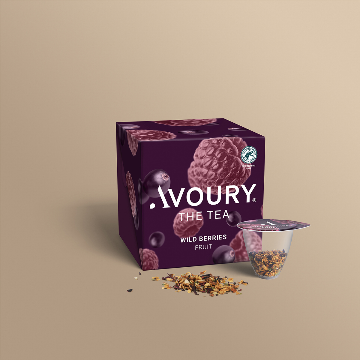 Wild Berries Teeverpackung Avoury Frontansicht mit Teekapsel und losem Tee